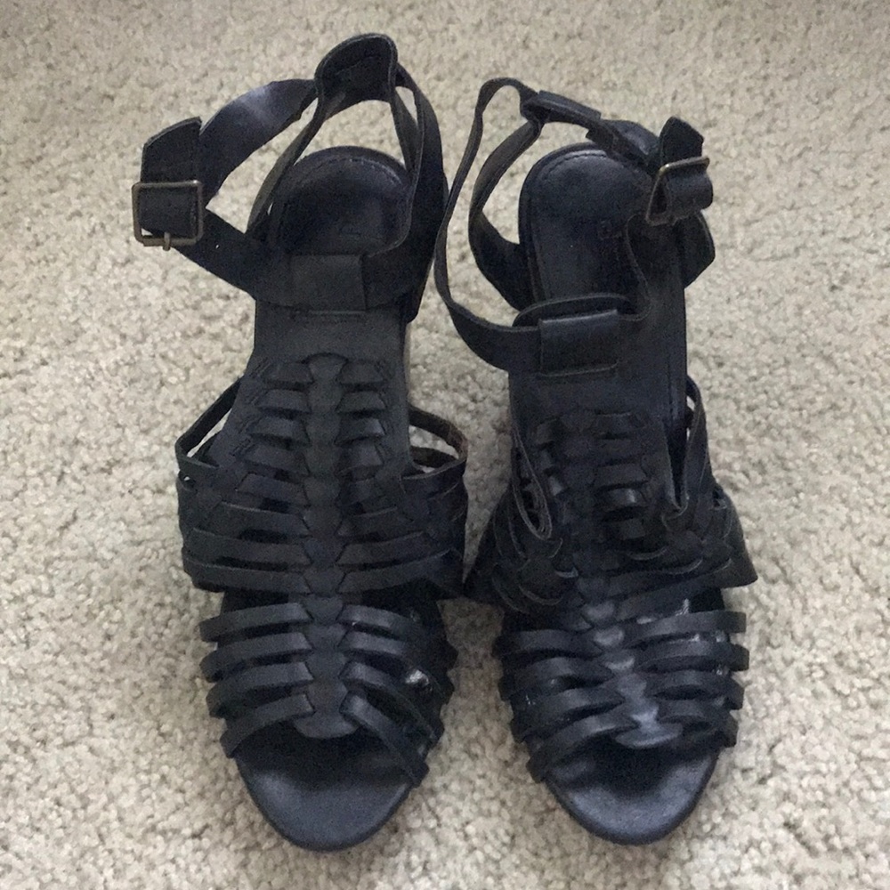 Black Heel